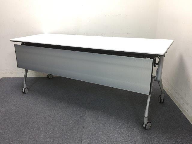 【5台入荷】作業台にも使える万能テーブル｜平行スタックタイプ｜W1800　D600mm｜幕板付き｜オカムラ製
                        インターアクト MT
                                    中古
            