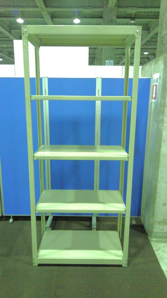 中古ラックが6台入荷しました！　天地5段　耐荷重：段/100kg　ボルトレスなので組立も簡単！　※マテハン本舗の中古商品は、千葉県柏市に在庫がございます。
                        不明
                                    中古
            