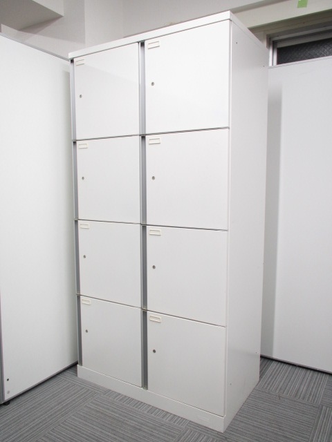【パーソナルロッカー】8人用ロッカー　書類・荷物の個人管理に!　洗練されたデザイン性と使いやすい大型レバーで開け閉めしやすい!
                        SW
                                    中古
            