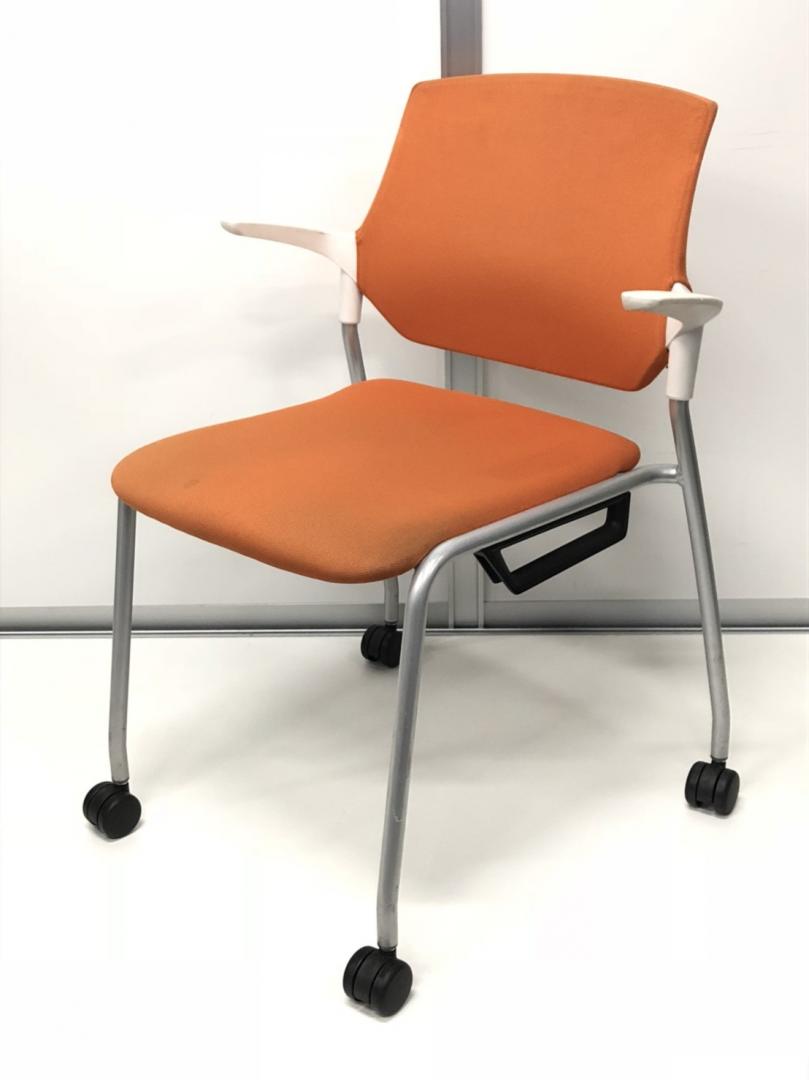 【お値打ち品】使用感が有り、数が半端なため特価！【お持ち帰り推奨商品】
                        ステンザ
                                    中古
            