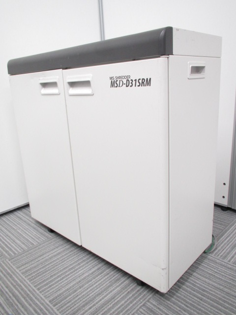 【業務用シュレッダー】スリムタイプでデスク横においても邪魔にならない!シュレッダー　明光商会製
                        MSD－D31SRM
                                    中古
            