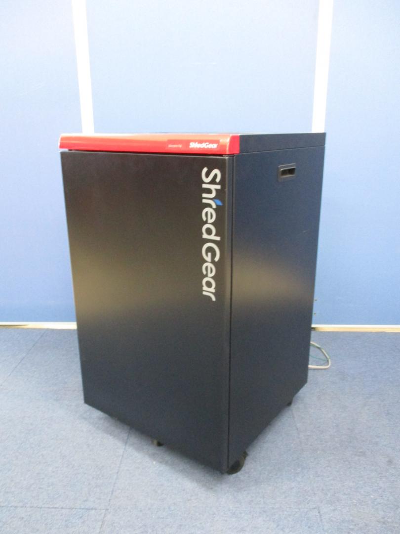 【中古市場最新機種遂に入荷!!】世界最小レベルの細断サイズを実現したシュレッダー【マイクロカット方式】
                        極美 kiwami F6
                                    中古
            