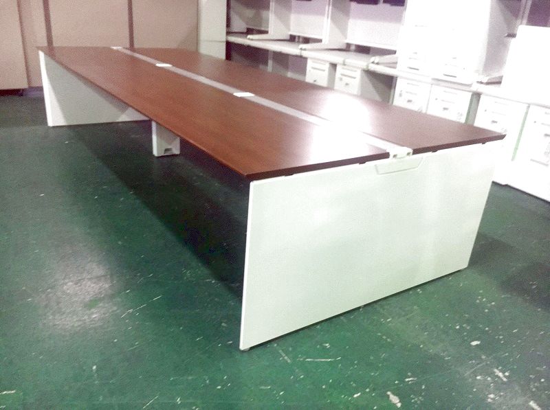 【W3600】6名掛け フリーアドレスデスク｜オカムラ フリーウェイ｜おしゃれな木目調 天板が魅力｜【関西倉庫在庫】
                        プロユニットフリーウェイ
                                    中古
            