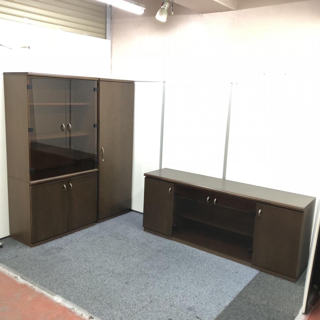 【木製！豪華3点セット】TOYOSTEEL製 書棚、ワードローブ、サイドボード
                        その他シリーズ
                                    中古
            