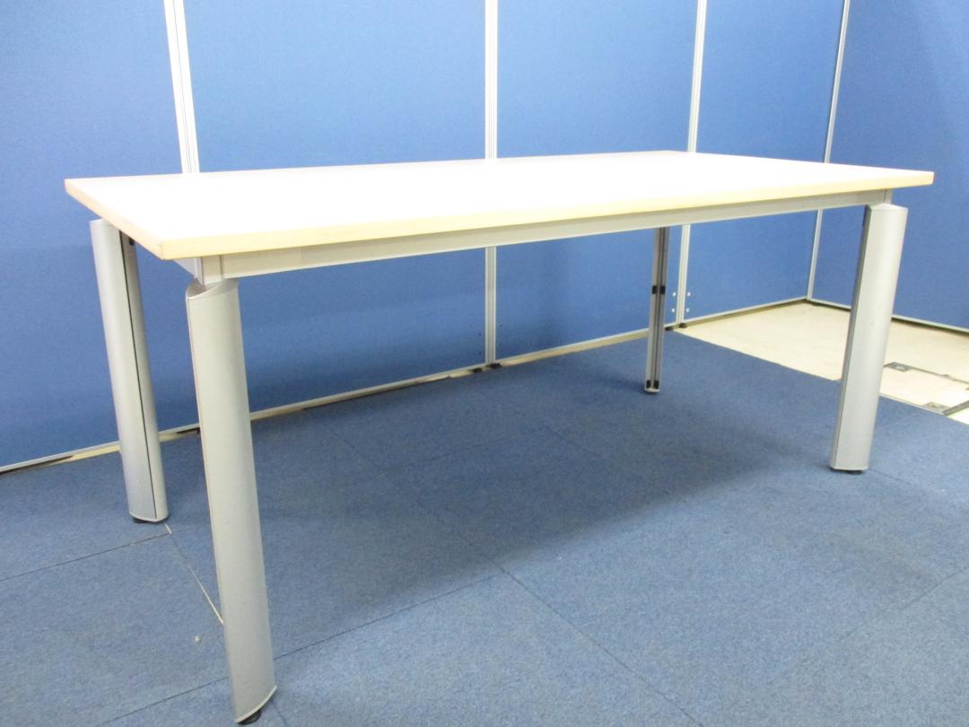 [新品定価は20万越え!?]オカムラ(okamura) ミーティングテーブル EX100シリーズ 横幅1600mm/奥行800mm■お客様との商談にピッタリなミーティングテーブルです!!
                        EX-100
                                    中古
            