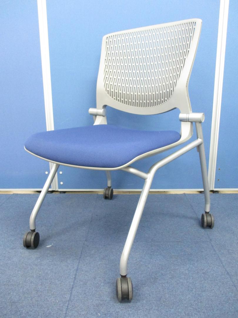 【長時間の会議でも疲れにくい!!】しなやかにワーカーを支えるベンディングシェル!!　通気性も抜群で蒸れません!!
                        グラータ
                                    中古
            