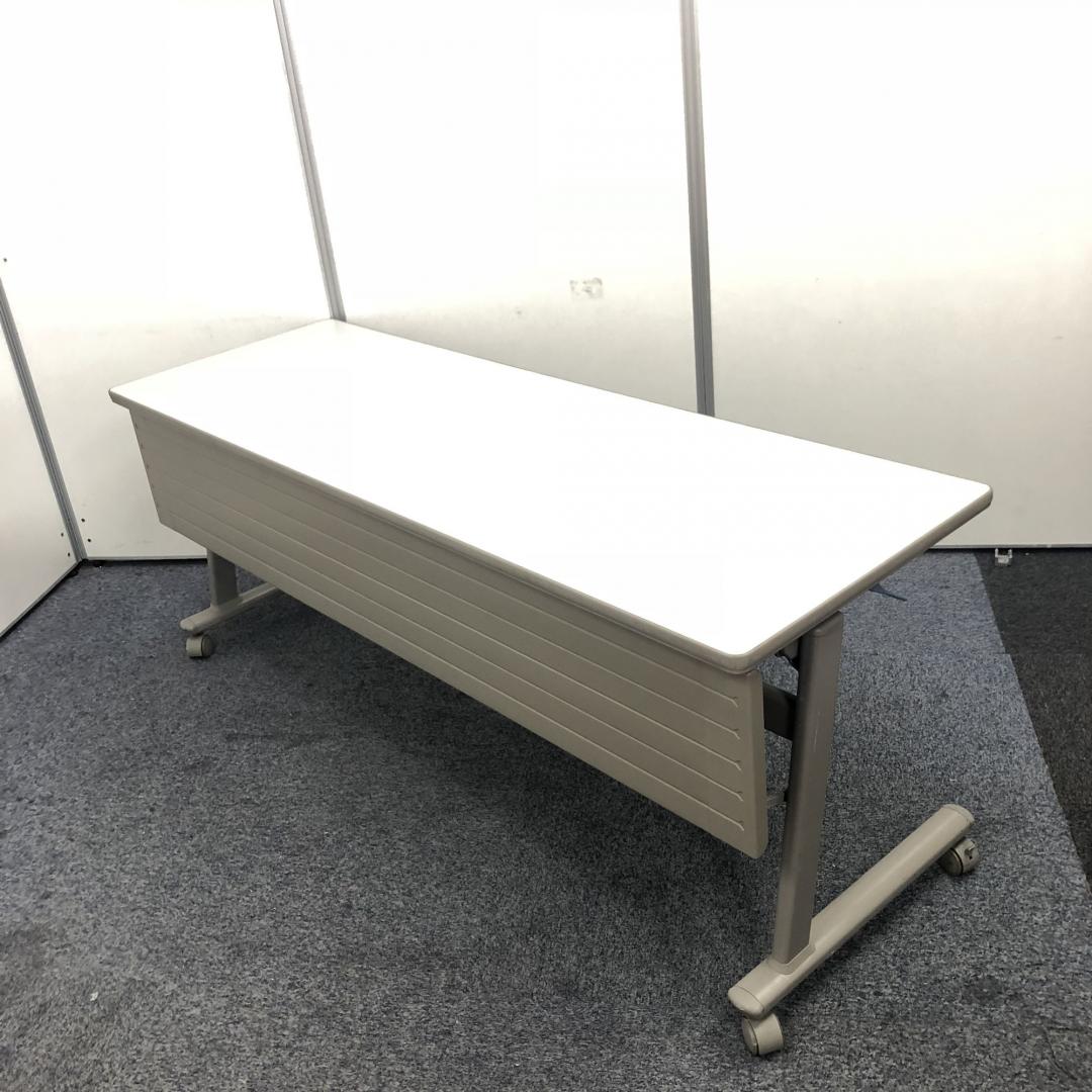 【広々使える】オカムラ製 サイドスタックテーブル W1800×D600

                        サイドテーブルN
                                    中古
            