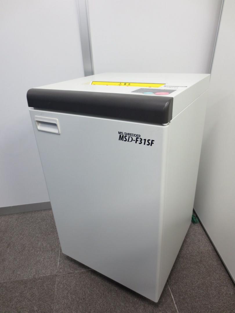 【現行機種】パワフルな55枚細断、スパイラルカットのモデル【クリップとホチキス細断も対応】
                        その他シリーズ
                                    中古
            