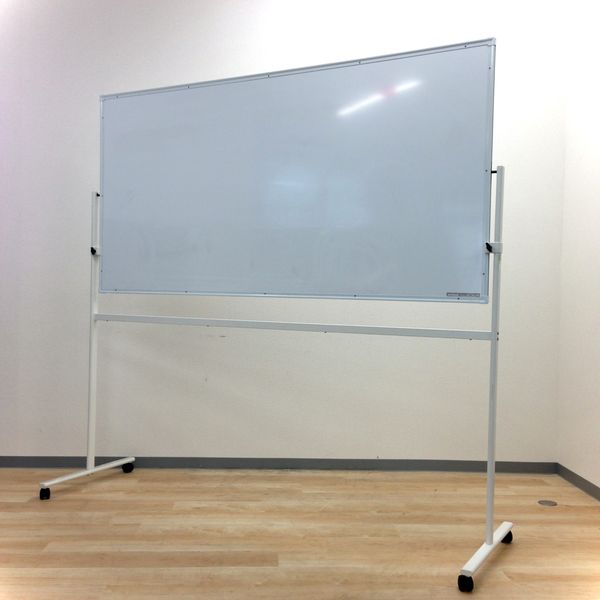 【2台入荷！両面なので裏表書けます！】自立式ホワイトボード、幅1800mmの幅広タイプ！
                        その他シリーズ
                                    中古
            
