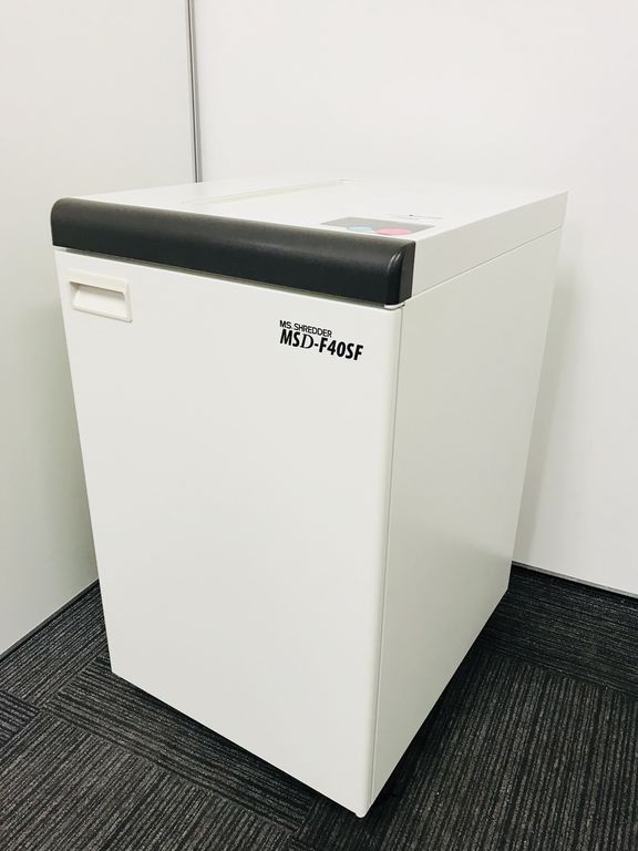 【最大裁断枚数45枚!スパイラルカット!!】A3裁断可能!!
                        MSD-F40SF
                                    中古
            