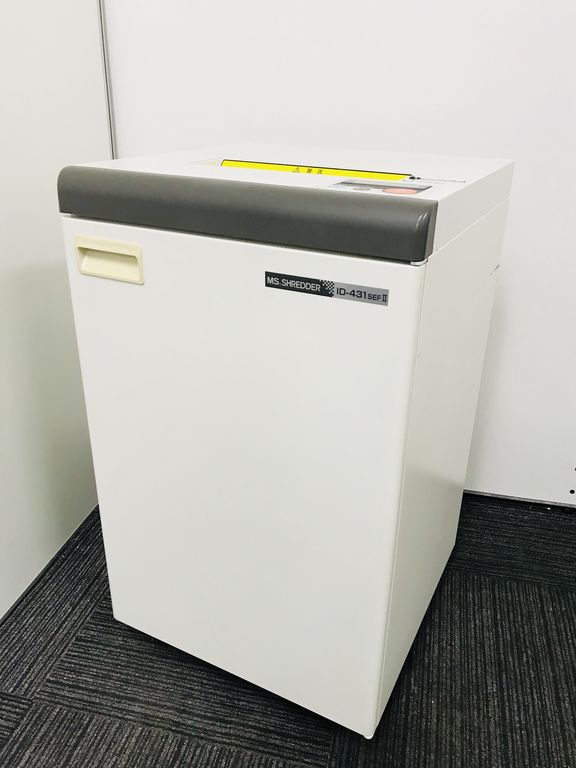 【最大約35枚裁断！スパイラルカット!】■マイナンバー対策に!!
                        その他シリーズ
                                    中古
            