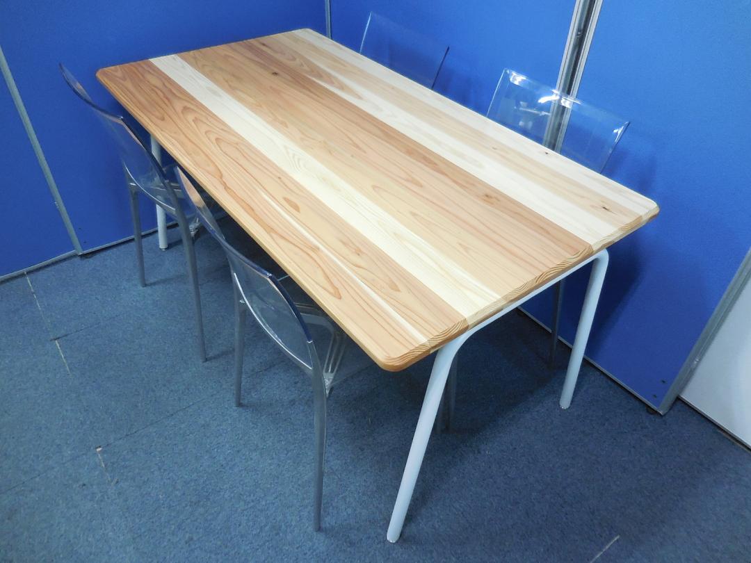 【4人用ミーティングセット】ナチュラルカラーのテーブルとクリアタイプのスタックチェア！スタイリッシュなおすすめ商品です！
                        その他シリーズ
                                    中古
            