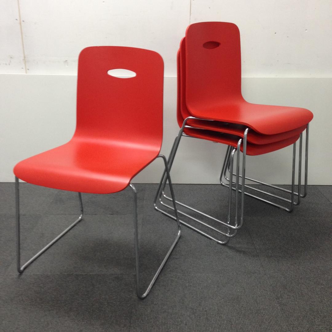 【まとめ買いがお得！】海外ブランド「Parri」からミーティングチェア入荷！4脚セット
                        parri
                                    中古
            