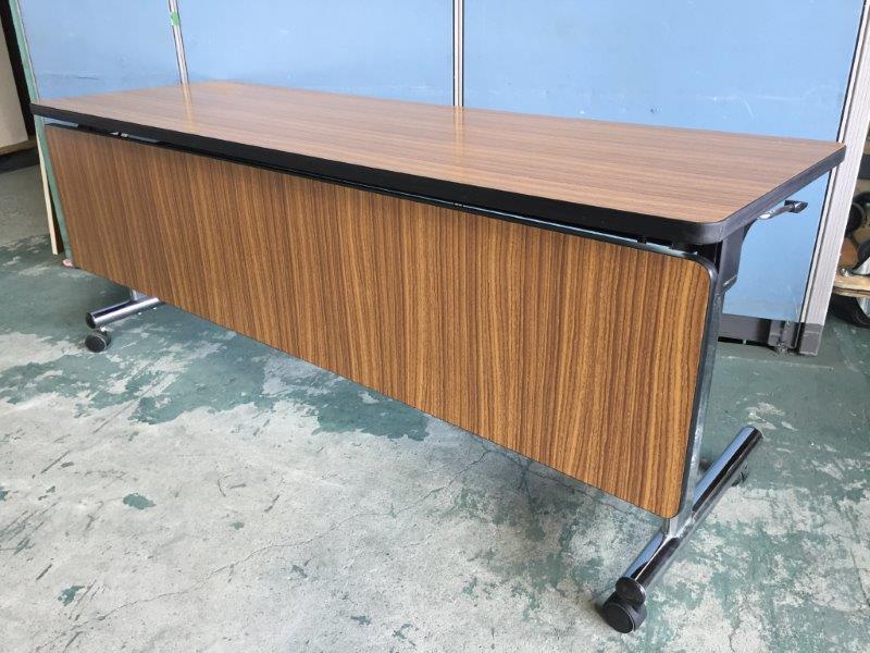 折り畳み式｜会議室や研修室で大人気｜3名掛け用｜関西倉庫在庫
                        その他シリーズ
                                    中古
            