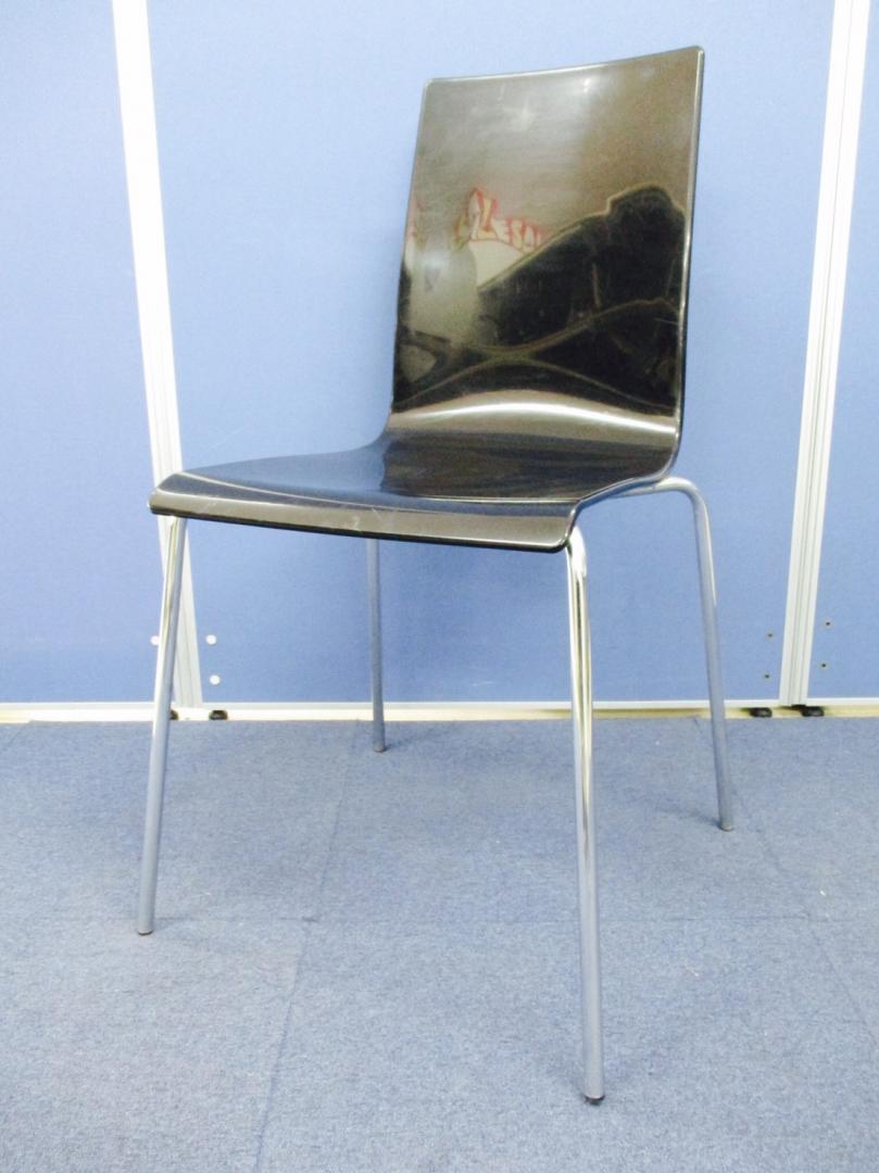 [高級感のあるパブリックチェア!!]ミーティングだけでなく、ご自宅・カフェ・シアタールームなど、あらゆるシーンにおすすめです!! #お洒落チェア #シンプル #インテリア【B】
                        -
                                    中古
            