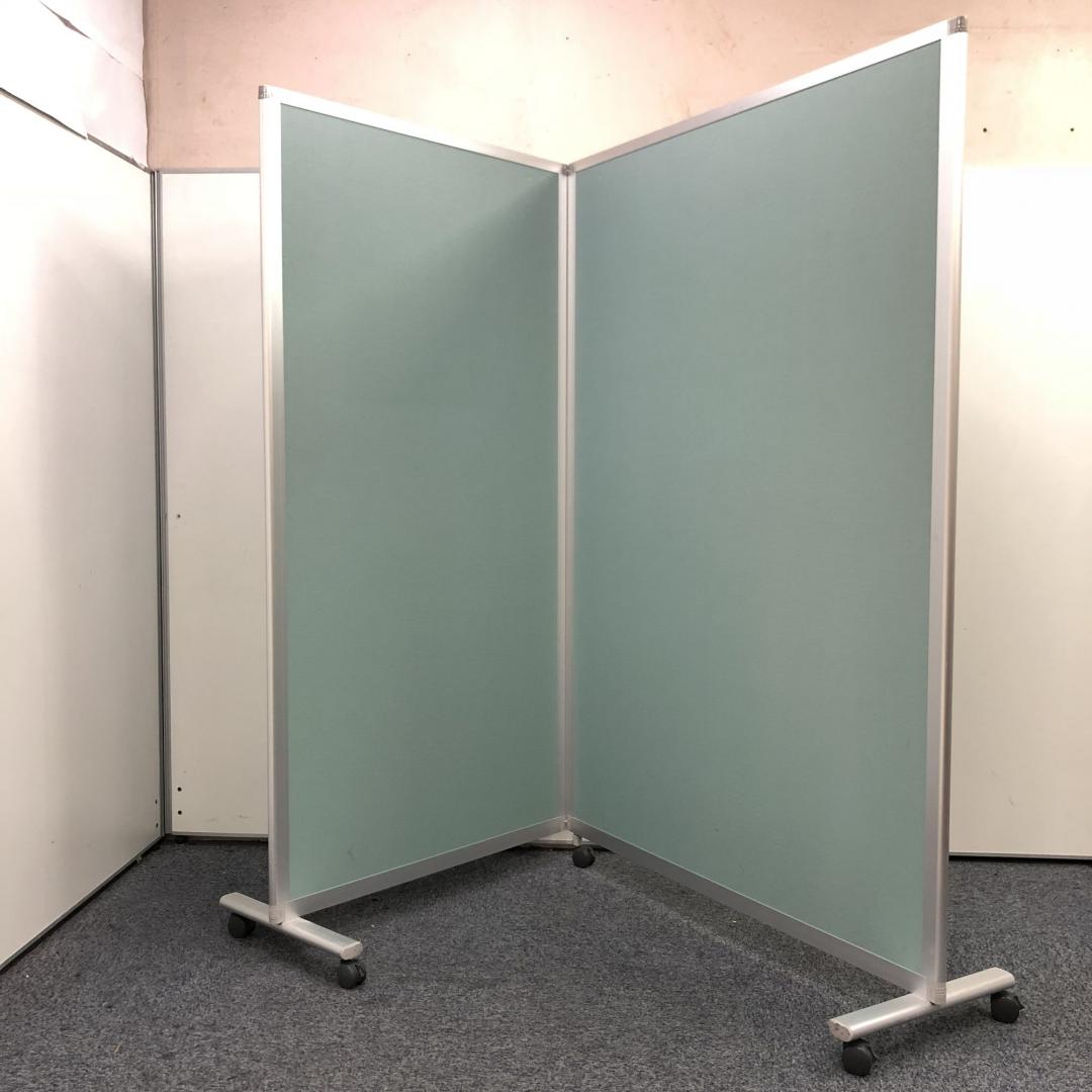 【折りたたんで長さ調節可能！しかもキャスター付き！】イトーキ製　2連パーテーション　H1800サイズ
                        その他シリーズ
                                    中古
            
