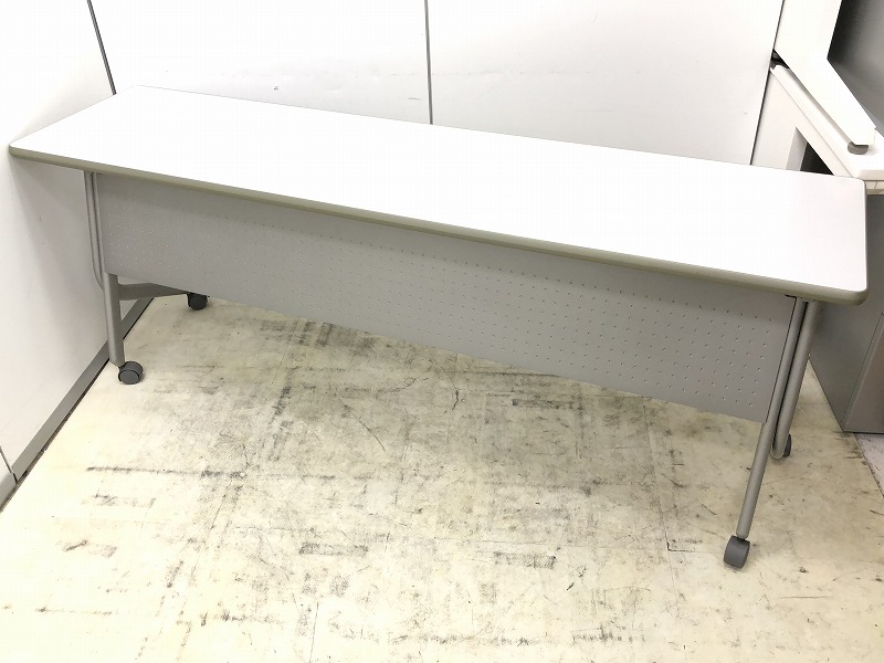 【7台揃い】で在庫がある！！内田洋行製のスタックテーブル！
                        その他シリーズ
                                    中古
            