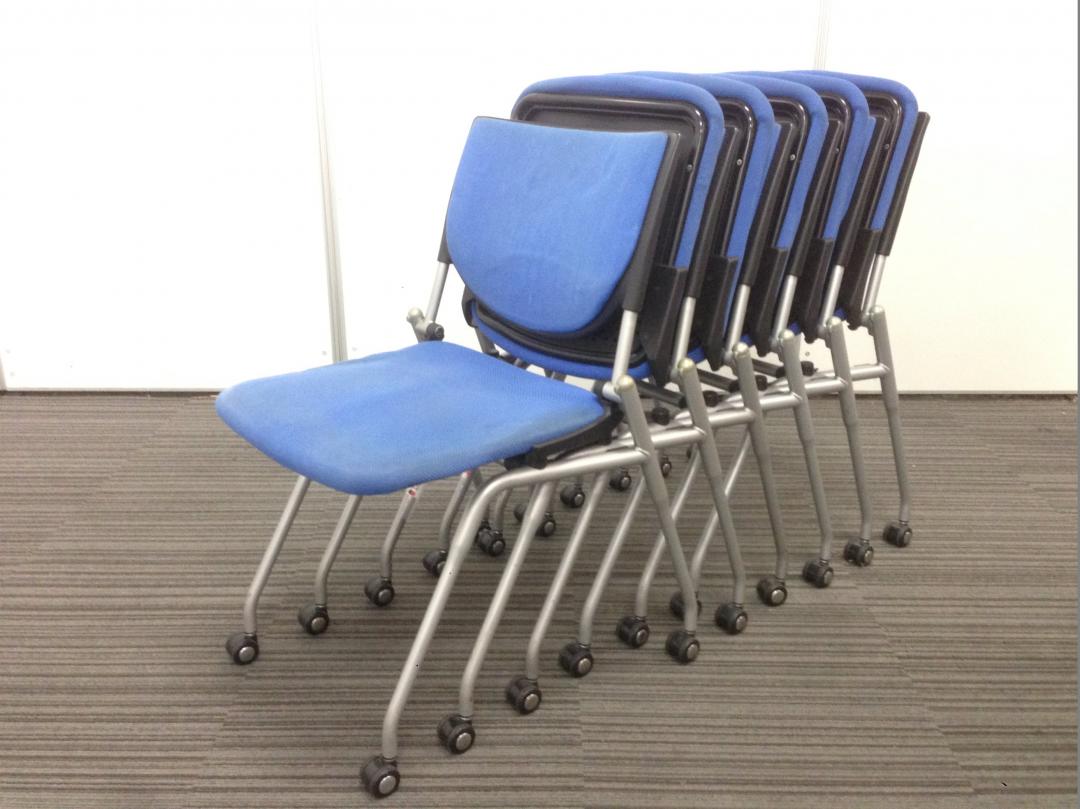 【6脚セット】超特価！オカムラ製　プロスタック｜爽やかなブルーのネスティングチェア入荷致しました！
                        プロスタック
                                    中古
            