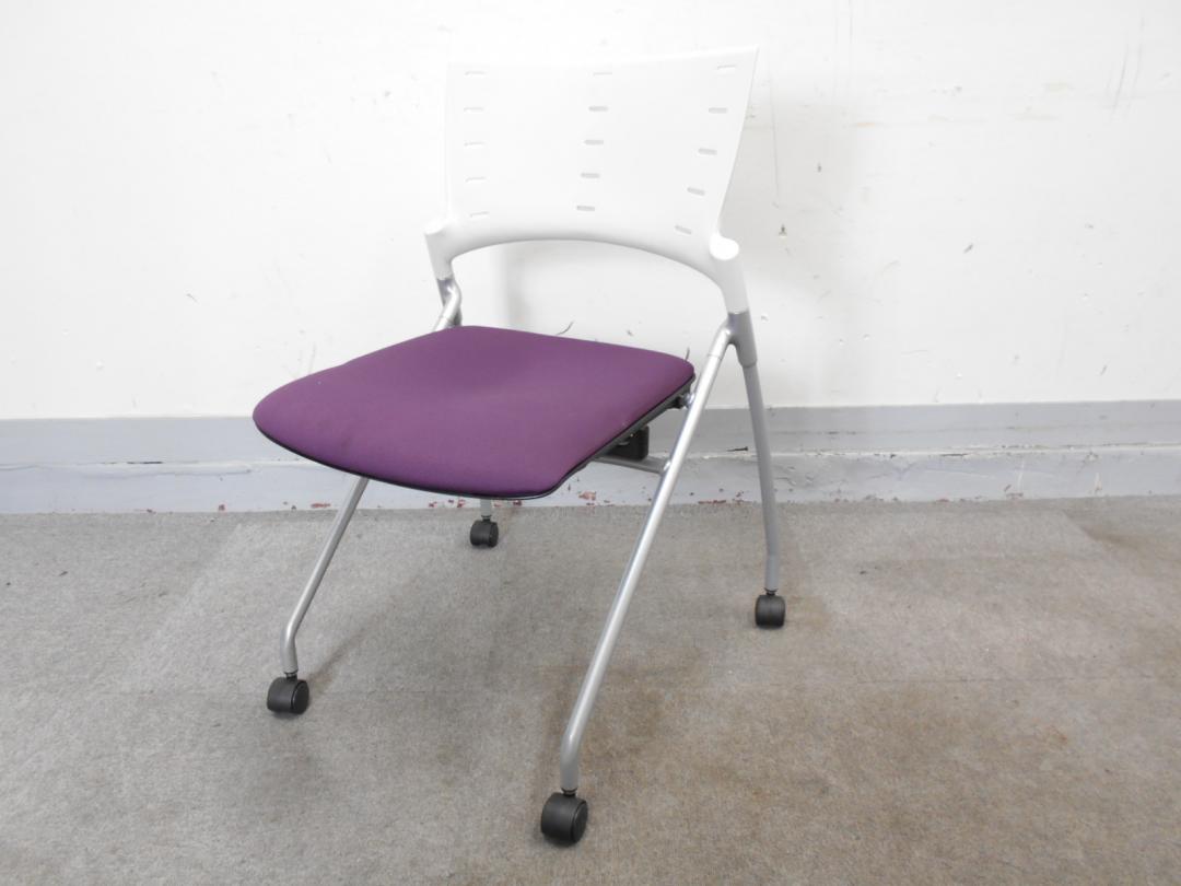 【KS】[1脚限定価格]イトーキ　マノス　マノスチェアの買い増しにおすすめ！！
                        マノス
                                    中古
            