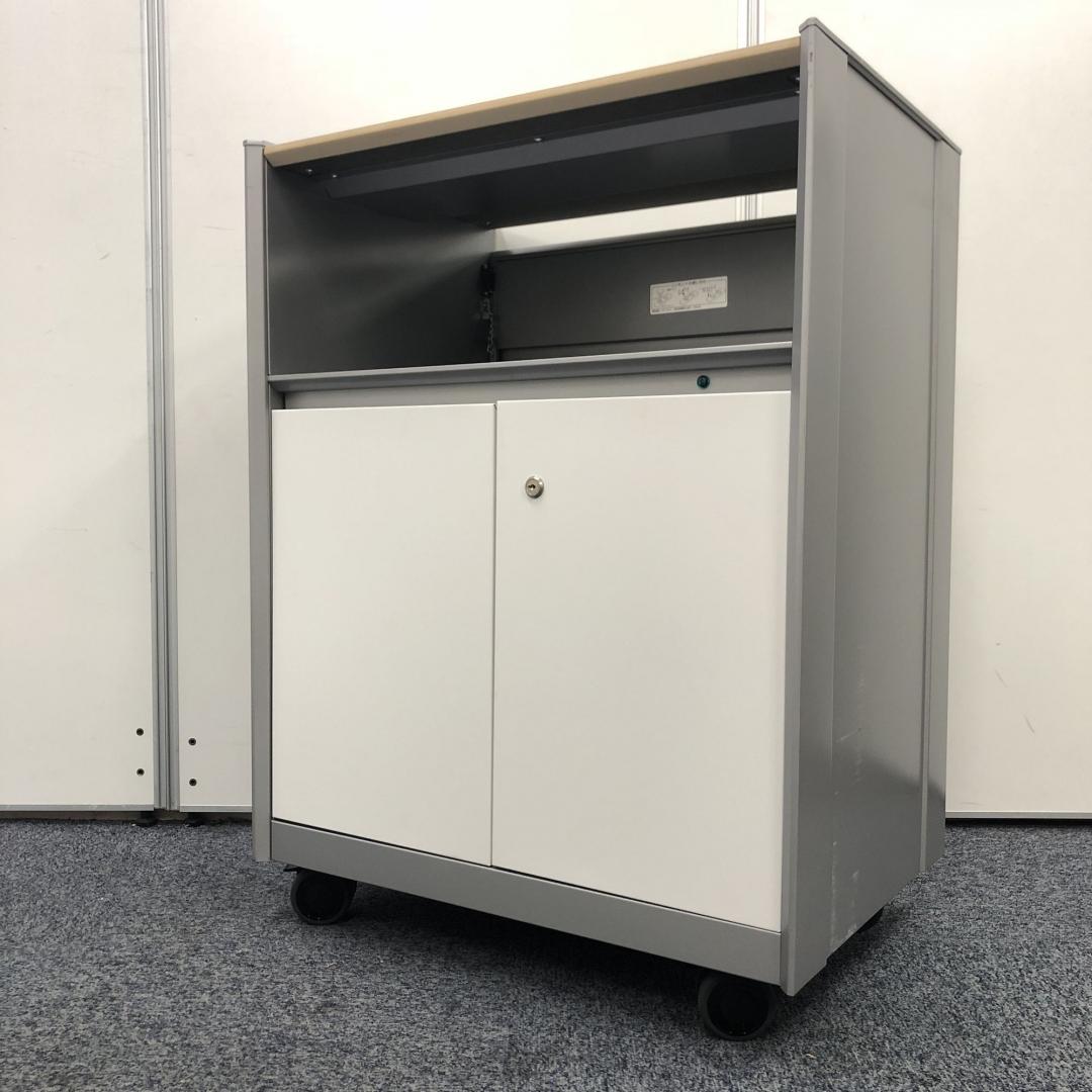 【レア商品1台限り】コクヨ製　キッチンキャビネットとして代用できます。
                        その他シリーズ
                                    中古
            