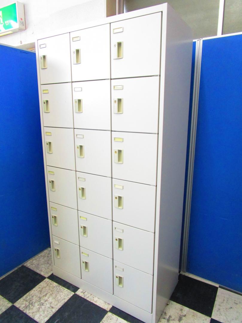 不特定多数の利用や、シューズボックスに！！2台揃えて36人用に！【中古オフィス家具】【さいたま市】
                        FZ
                                    中古
            