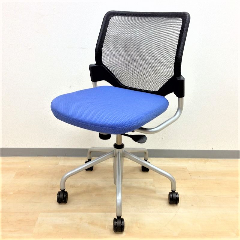 【残り2脚の為特価】上下昇降可能なミーティングチェア！！メッシュバックでスタイリッシュに演出！！
                        その他シリーズ
                                    中古
            