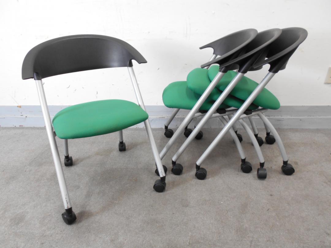 【KS】[四脚セット]コクヨ　落ち着きあるグリーンカラー　背もたれもシンプルでおp洒落！！
                        その他シリーズ
                                    中古
            