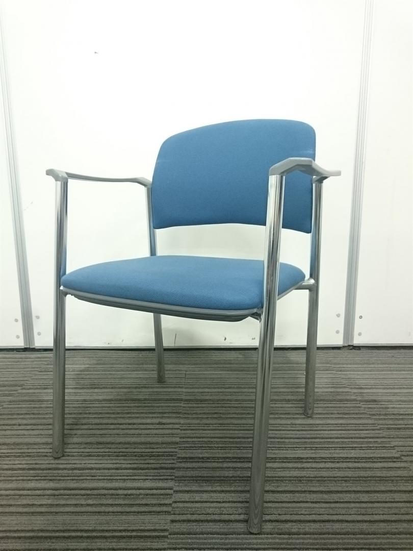 【6脚入荷！】内田洋行製の使い勝手抜群スタッキングチェア！【収納便利！】
                        その他シリーズ
                                    中古
            