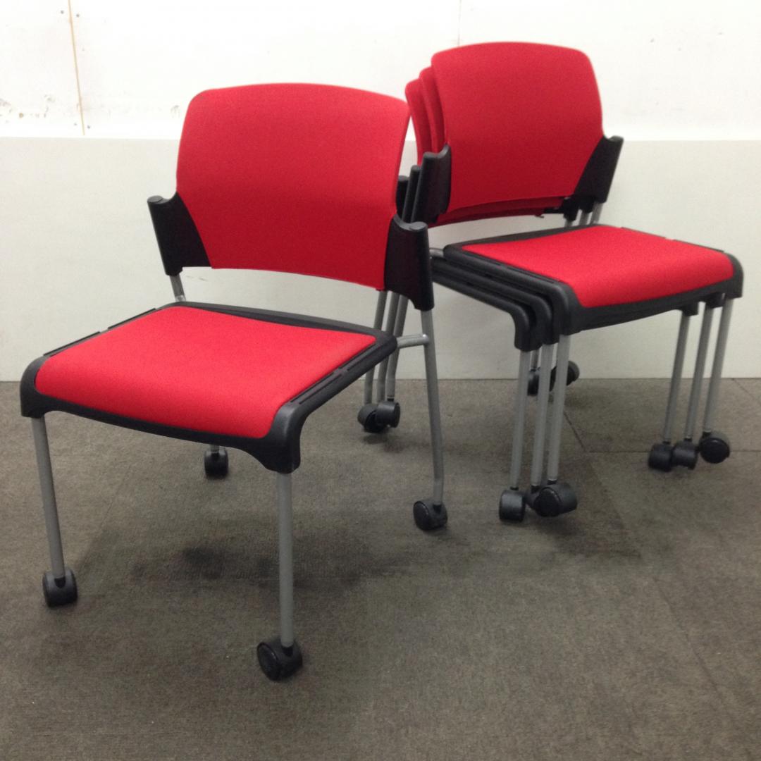 【セットでお得！】情熱の赤色！キャスター付きで使い易い会議用チェア☆
                        -
                                    中古
            
