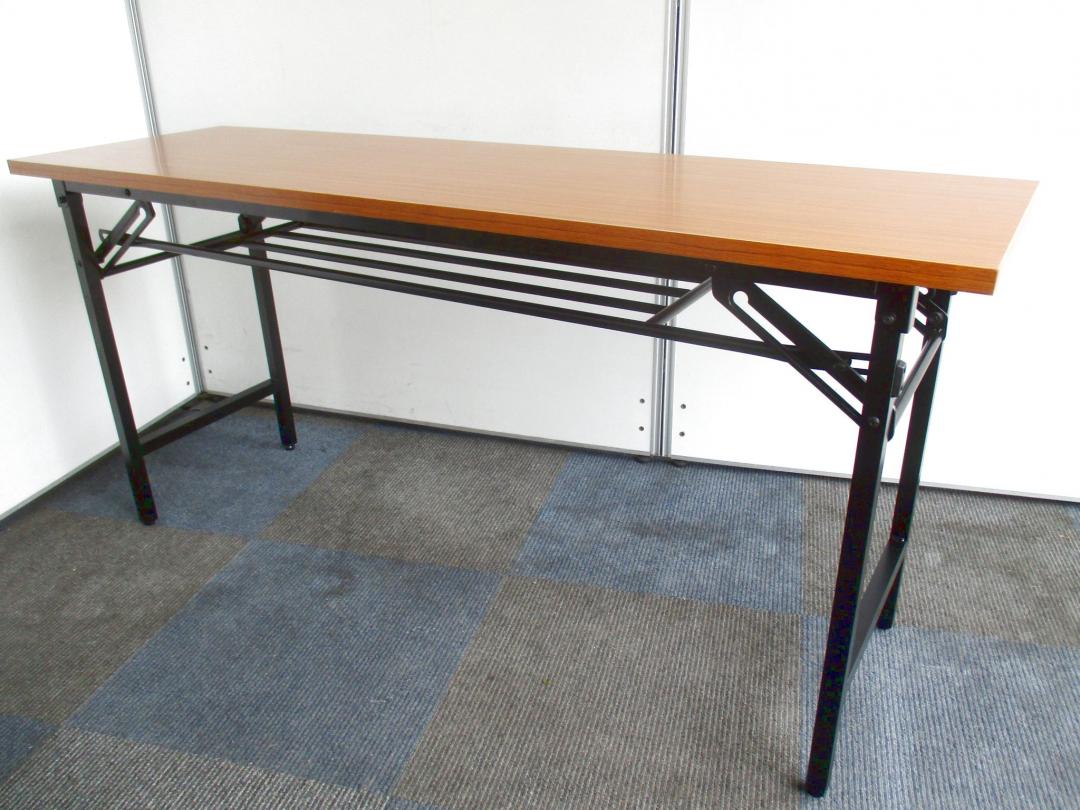 【ビジネスシーンには欠かせない】折り畳みテーブルが1台限定でのご案内！【木目調でデザイン性高め】
                        その他メーカー
                                    中古
            