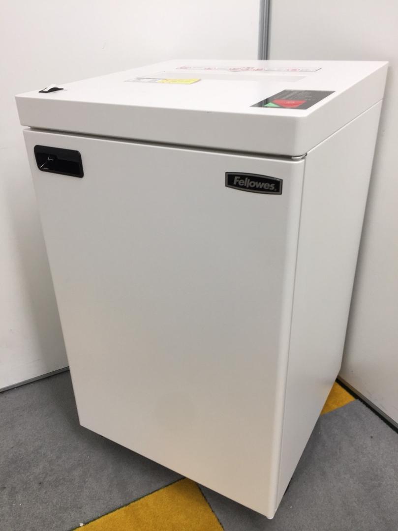 【フェローズ製！】【マイクロカットで機密性高し！】オフィスシュレッダー
                        その他シリーズ
                                    中古
            
