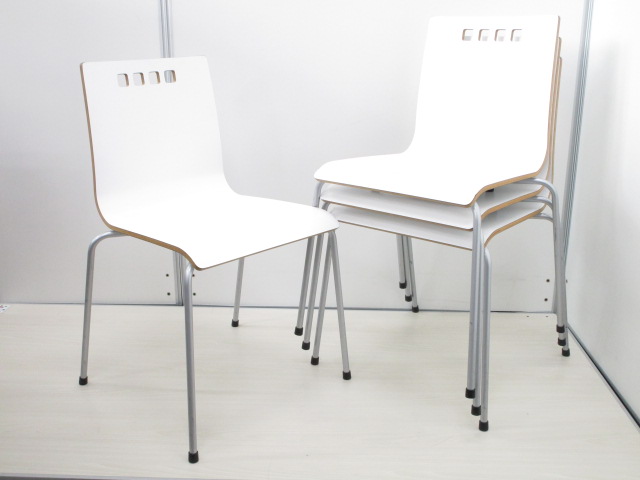 【セットでお買い得!!】【清潔感溢れるホワイト!!】リフレッシュルームやカンファレンスルームにぴったりの木製ミーティングチェア!!【使わないときには重ねて収納可能!!】【スタック】
                        その他シリーズ
                                    中古
            