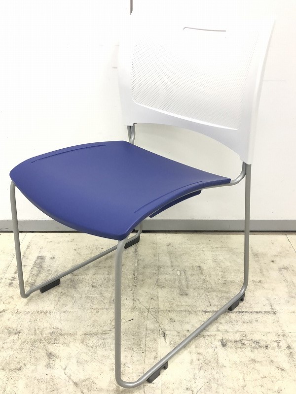 【新古品】アイリス　スタッキングチェア【未使用品】会議椅子【スペシャルプライス！！】
                        　
                                    新古品
            