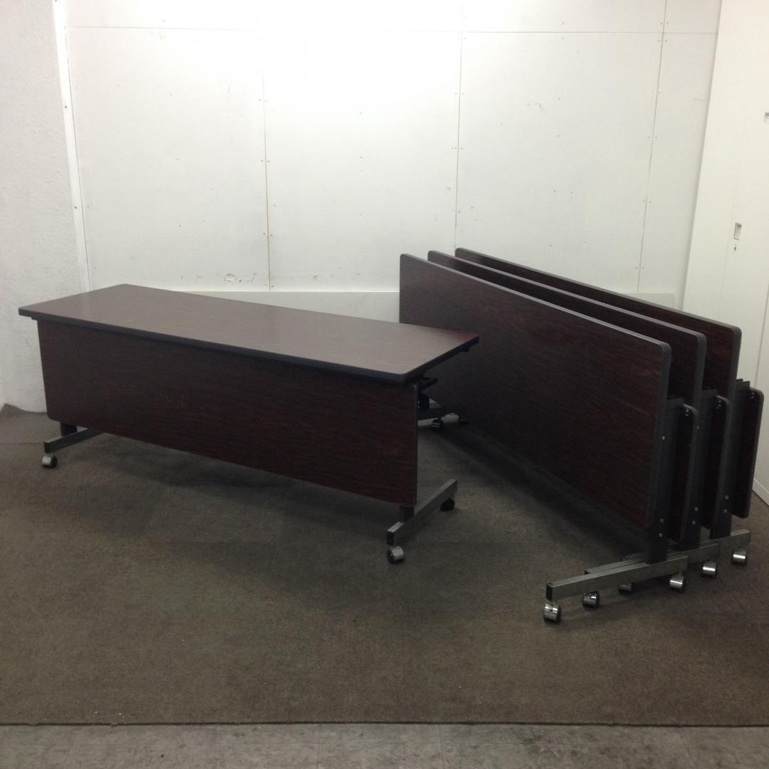 【1セット限定！】落ち着いたカラーの会議用スタックテーブル！
                        その他シリーズ
                                    中古
            