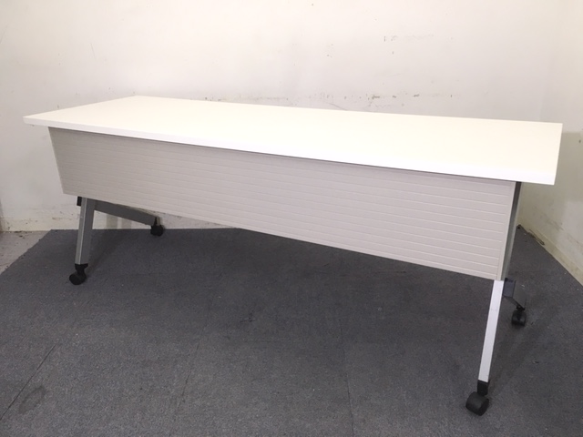 【残り1台！】内田洋行製サイドスタックテーブル｜幕板付き｜ホワイト天板
                        その他シリーズ
                                    中古
            