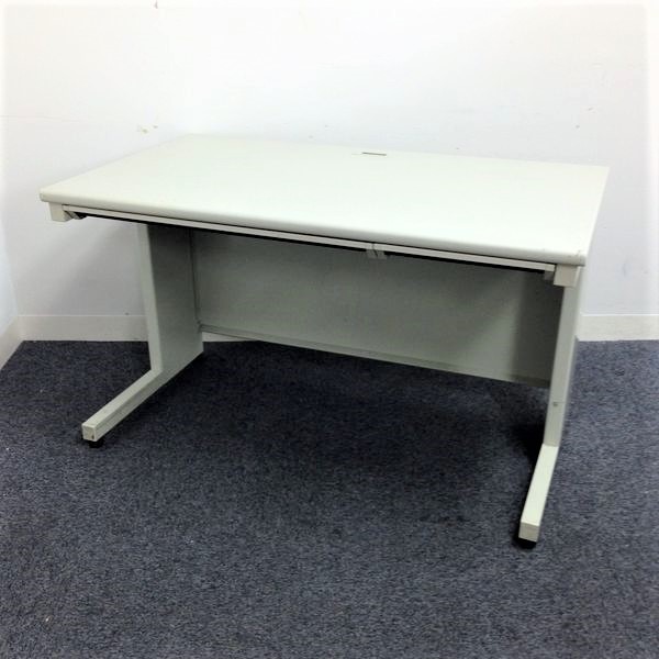 【先着2台!】プラス製｜平机｜ニューグレー色【これぞ定番サイズ・定番色】
                        LEED
                                    中古
            