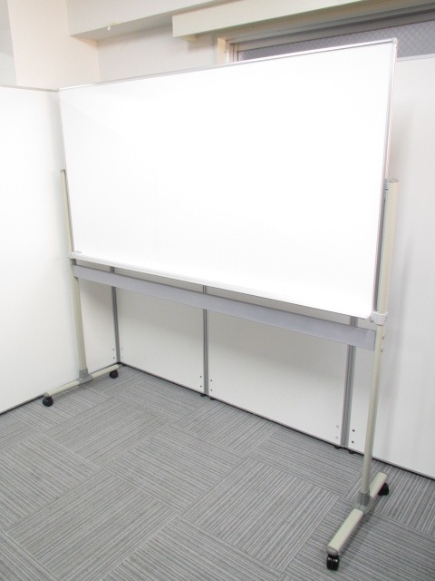 【自立式片面ホワイトボード】中古で中々入荷しずら希少商品です！お持ち帰りも可能です！
                        -
                                    中古
            
