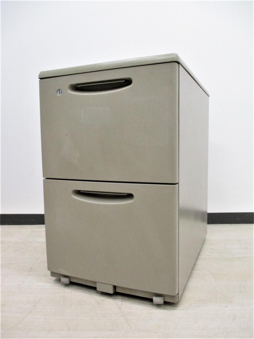 【在庫入れ替えセール】A4ファイル2段収納可能！オカムラ王道シリーズのです！【Ω】
                        SD
                                    中古
            