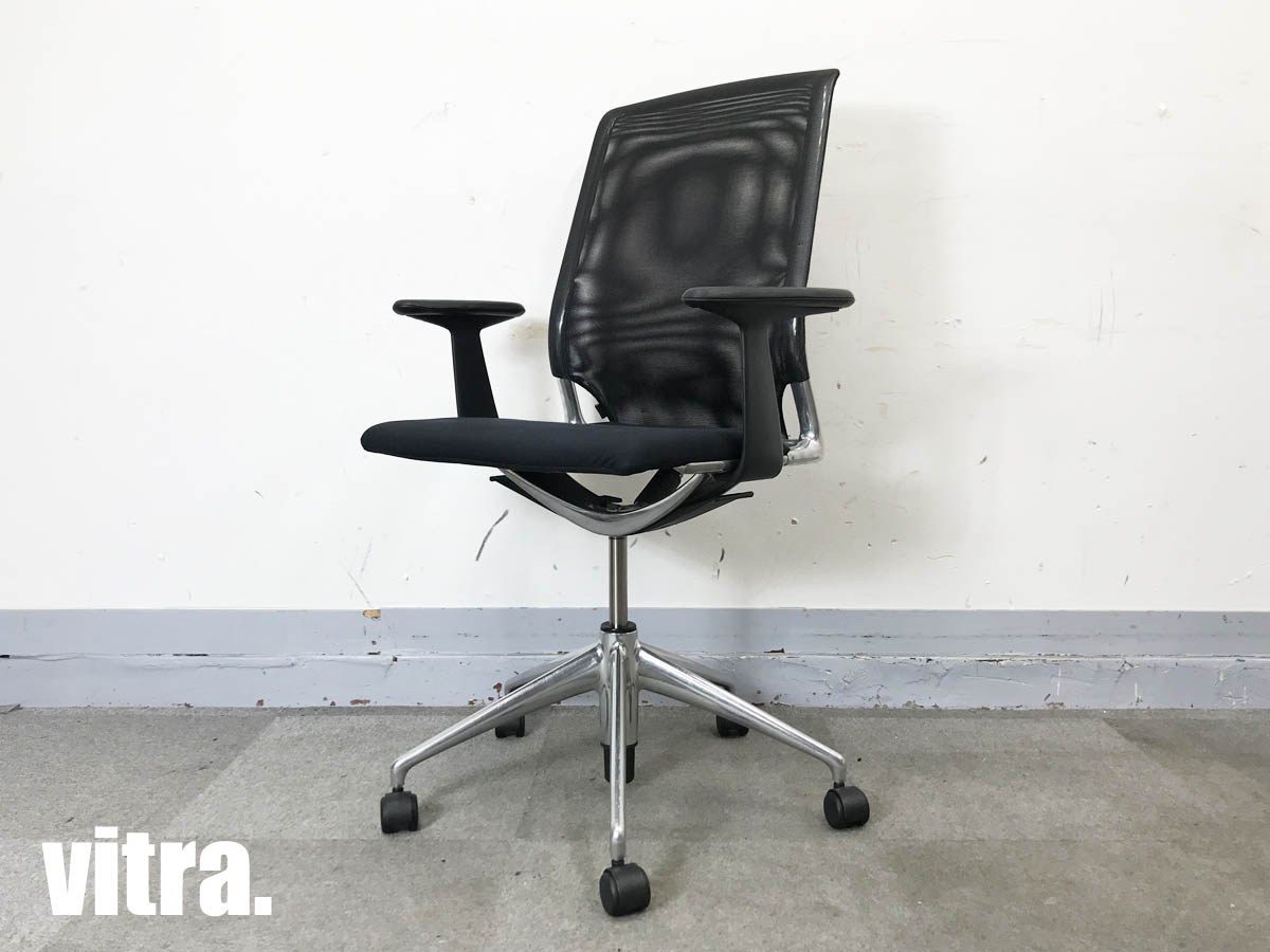 【中古】メダチェア vitra/ヴィトラ 肘付ハイバックチェア 233648