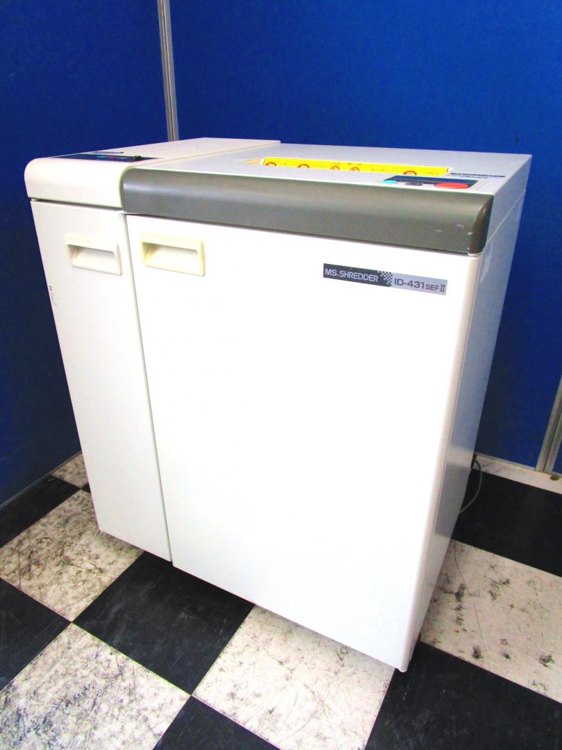 140,000⇒112,000(20%OFF)【個人情報保護の強い味方】メディアカードの裁断が可能なオプション付き！最大裁断枚数55枚機！
                        その他シリーズ
                                    中古
            