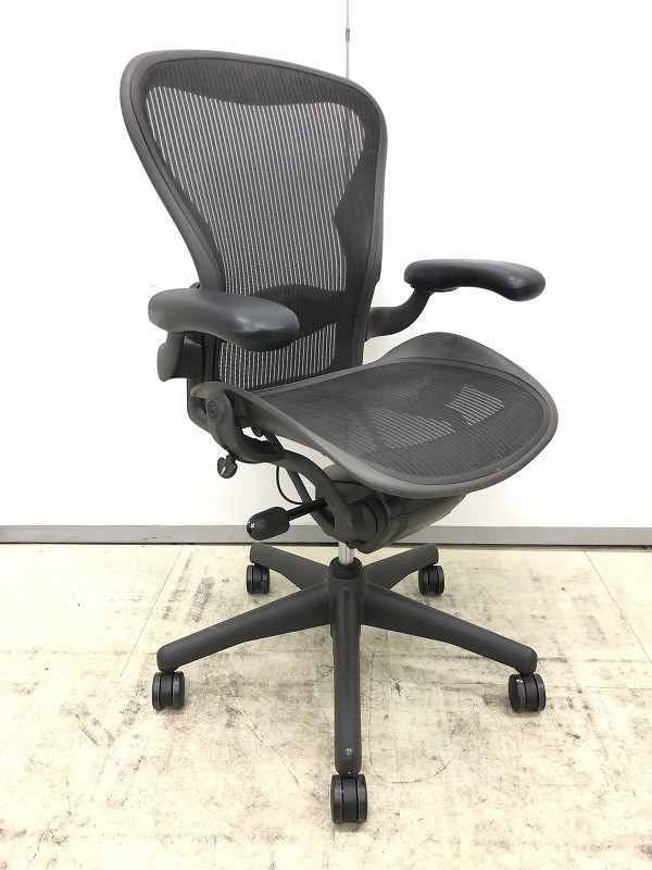 Herman Miller / ハーマンミラー アーロンチェア AE111PWB Herman Miller (ハーマンミラー) アーロンチェア サイズB 1人