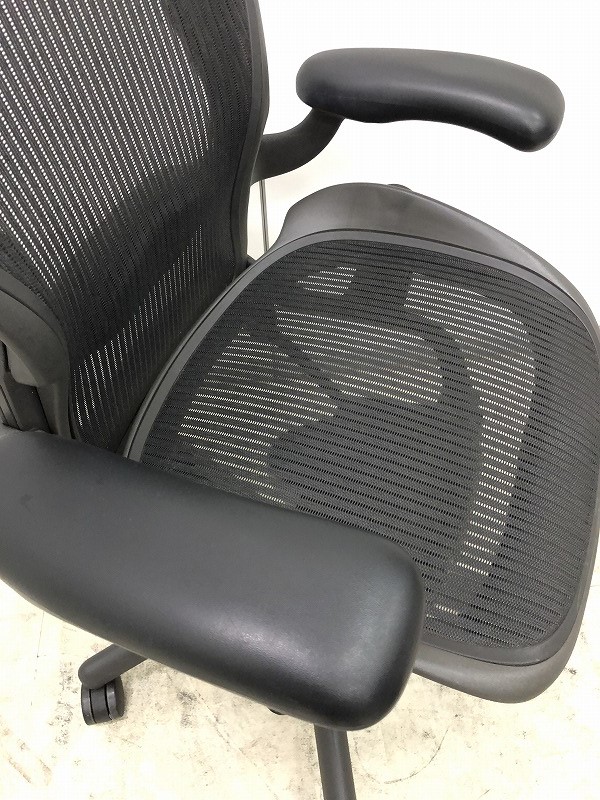 中古】アーロンチェア AE111PWB AJG1BBFP BK 3D01 Herman Miller