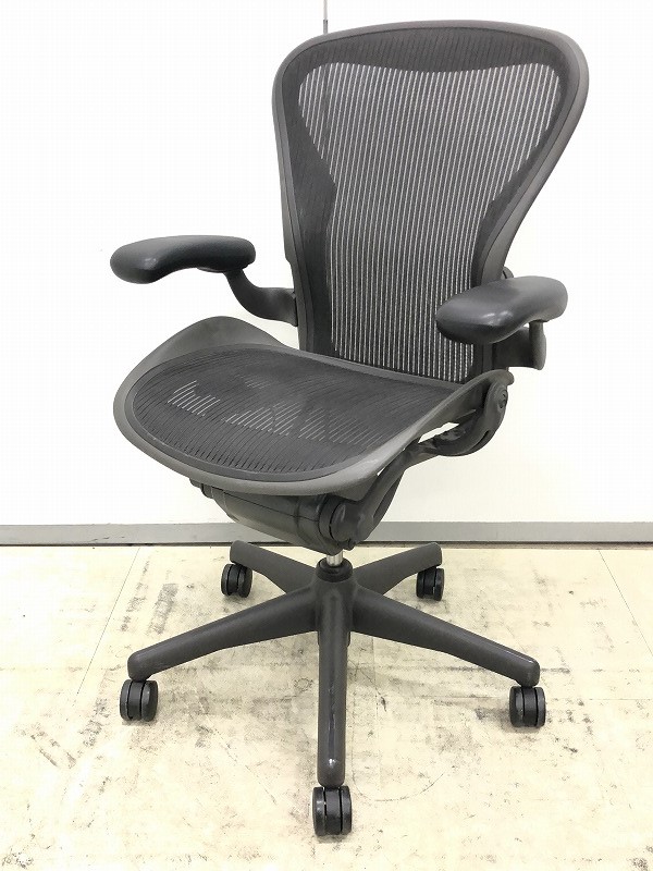 中古】アーロンチェア AE111PWB Herman Miller/ハーマンミラー