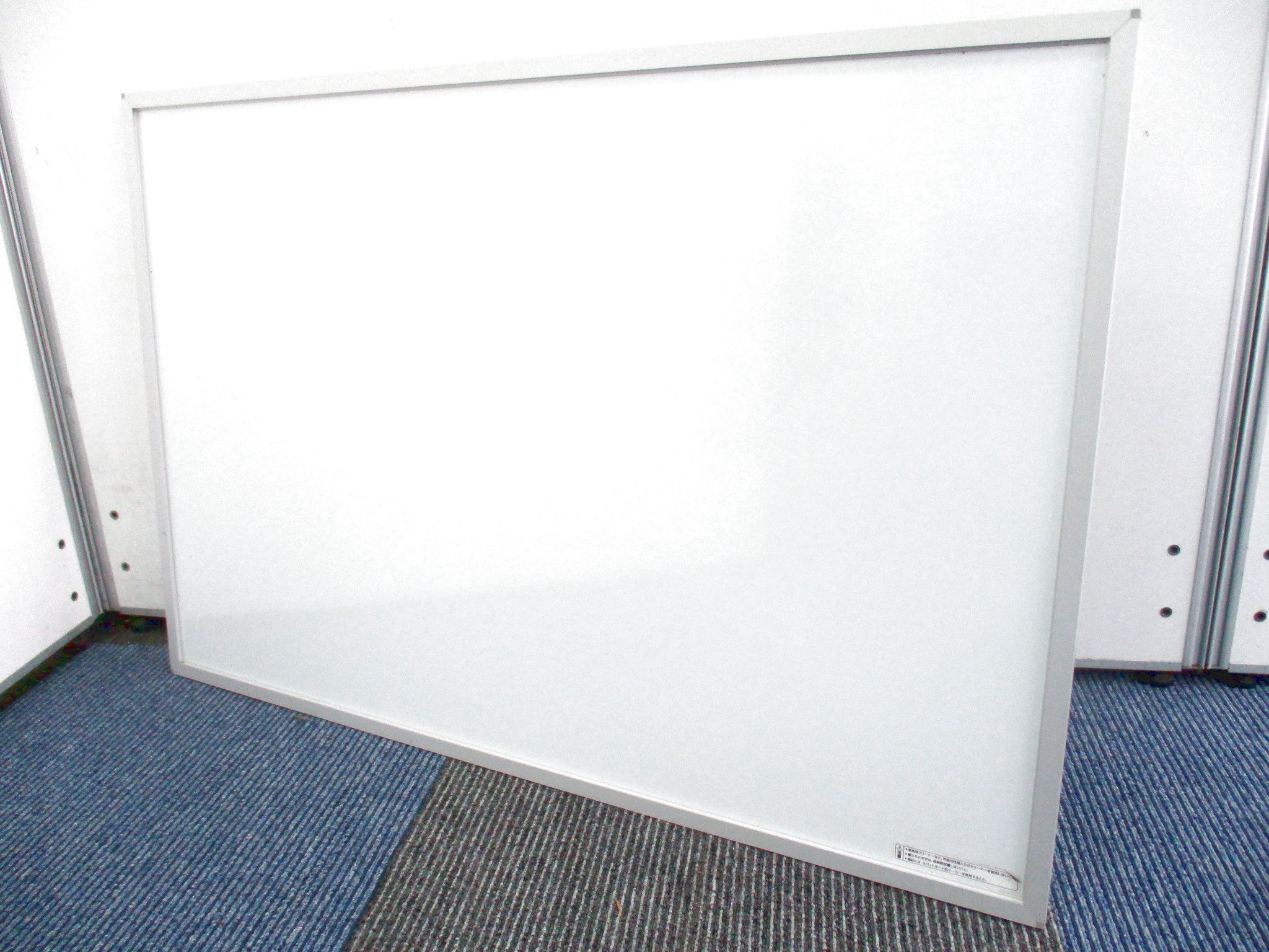 【限定1台入荷です!!】便利な壁掛けホワイトボード!!【壁掛け金具は付属しておりません】
                        その他
                                    中古
            