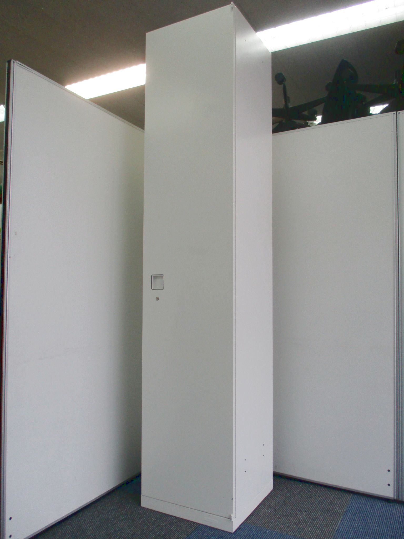 【少しのスペースで大容量収納】マルチハンドルで機能も充実！【レア商品！】
                        レクトライン
                                    中古
            