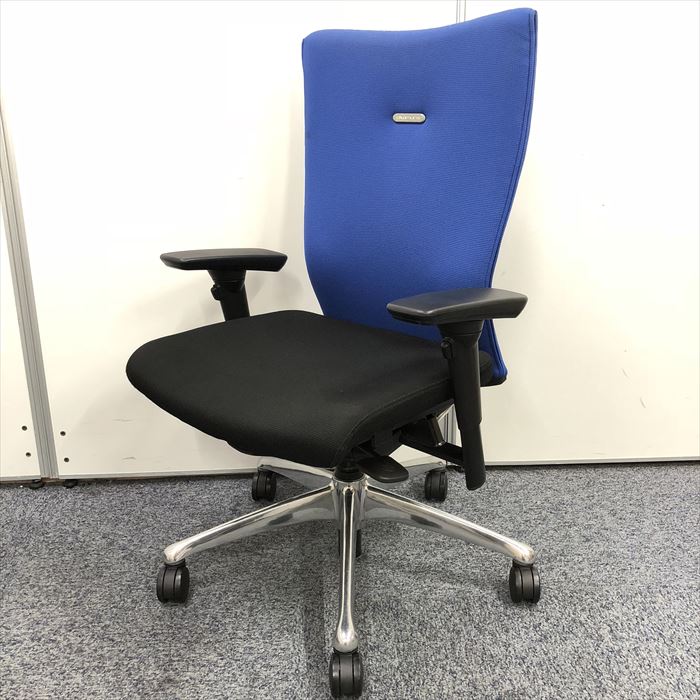 【残りわずか・・】オカムラ製肘付きハイバックチェア【人気シリーズ：フィーゴ】
                        フィーゴ 
                                    中古
            