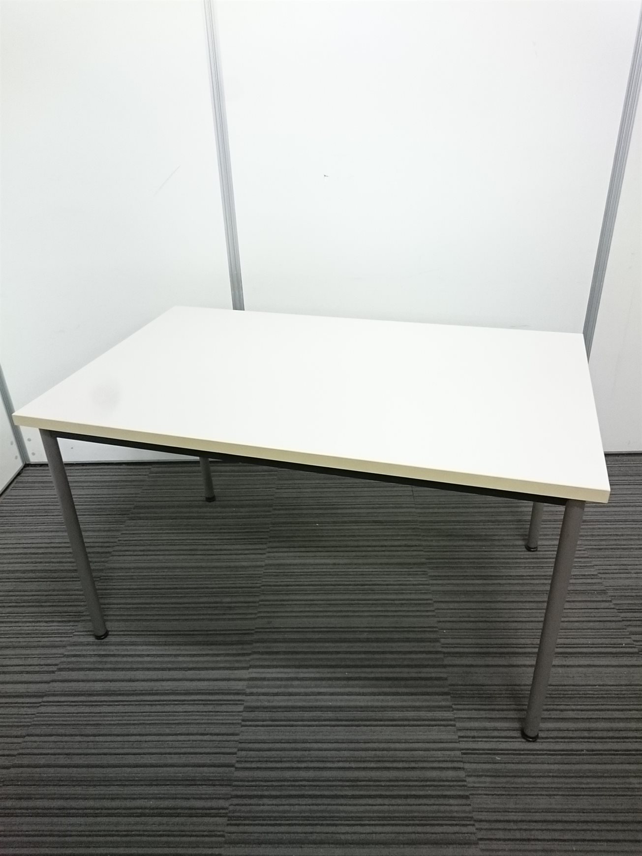 【おつとめ】ミーティングテーブル　W1200ｘD750ｘH700 在庫入替のため特価です！
                        -
                                    中古
            