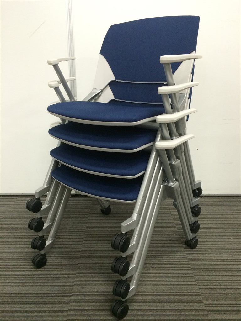 【限定2セット】スタック(収納)が自在のミーティングチェア　ウチダ(uchida)製FM-320シリーズ
                        FM-320シリーズ
                                    中古
            