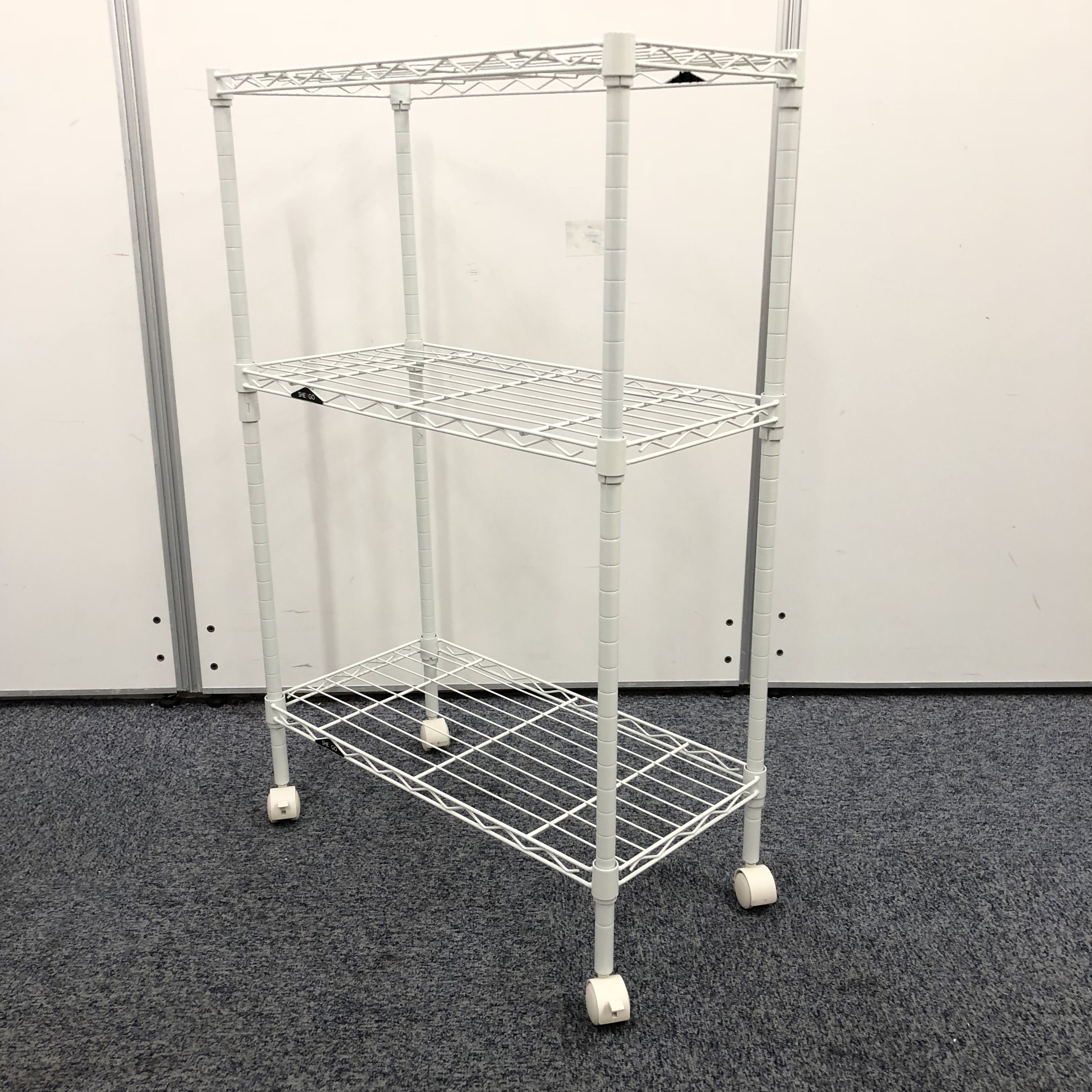 簡易ラック入荷　さまざまな場所で利用できます！
                        その他
                                    中古
            