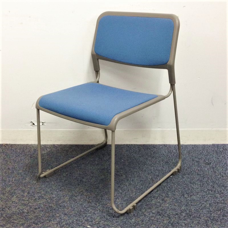 【4脚限り！】お値打ち価格でご提案！ライオン事務器製の会議イス【スタッキングチェア】
                        No.1058
                                    中古
            